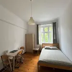 旅馆 Lilia House