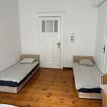 旅馆 Lilia House
