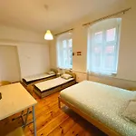 旅馆 Lilia House