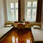 Lilia House 旅馆 波兹南