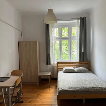 Lilia House Auberge de jeunesse *
