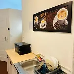 Lilia House Auberge de jeunesse Poznań