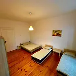 Auberge de jeunesse Lilia House *